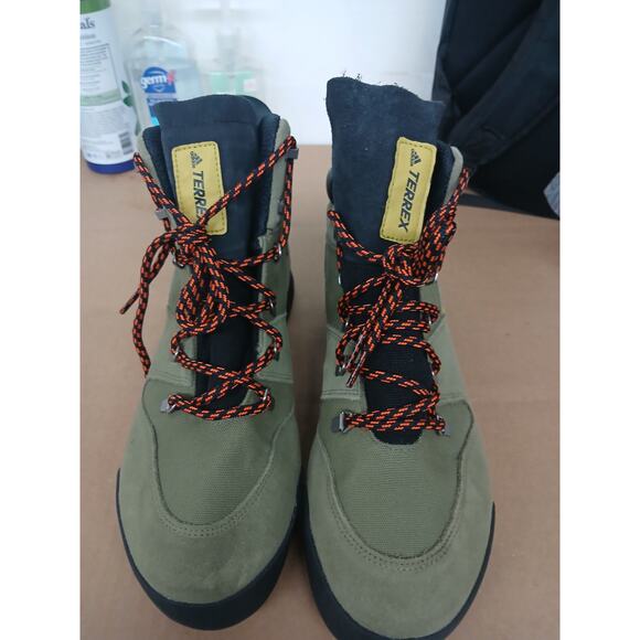 USED Adidas Mens Terrex Snowpitch Cold.RDY Focus Olive/Black/Pulse Olive 10.5 main image 5